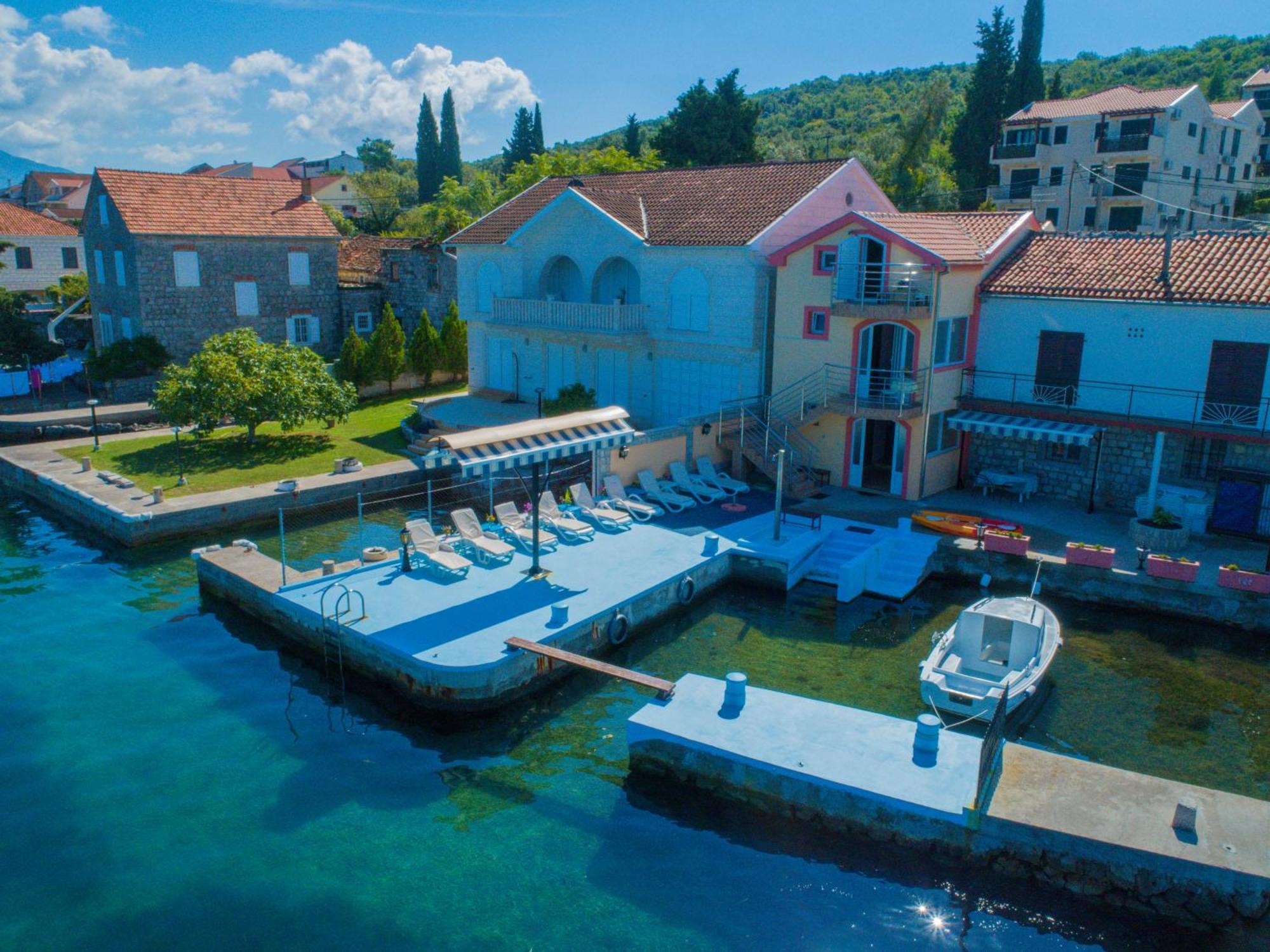 Porto Del Sole Apartments Tivat Kültér fotó
