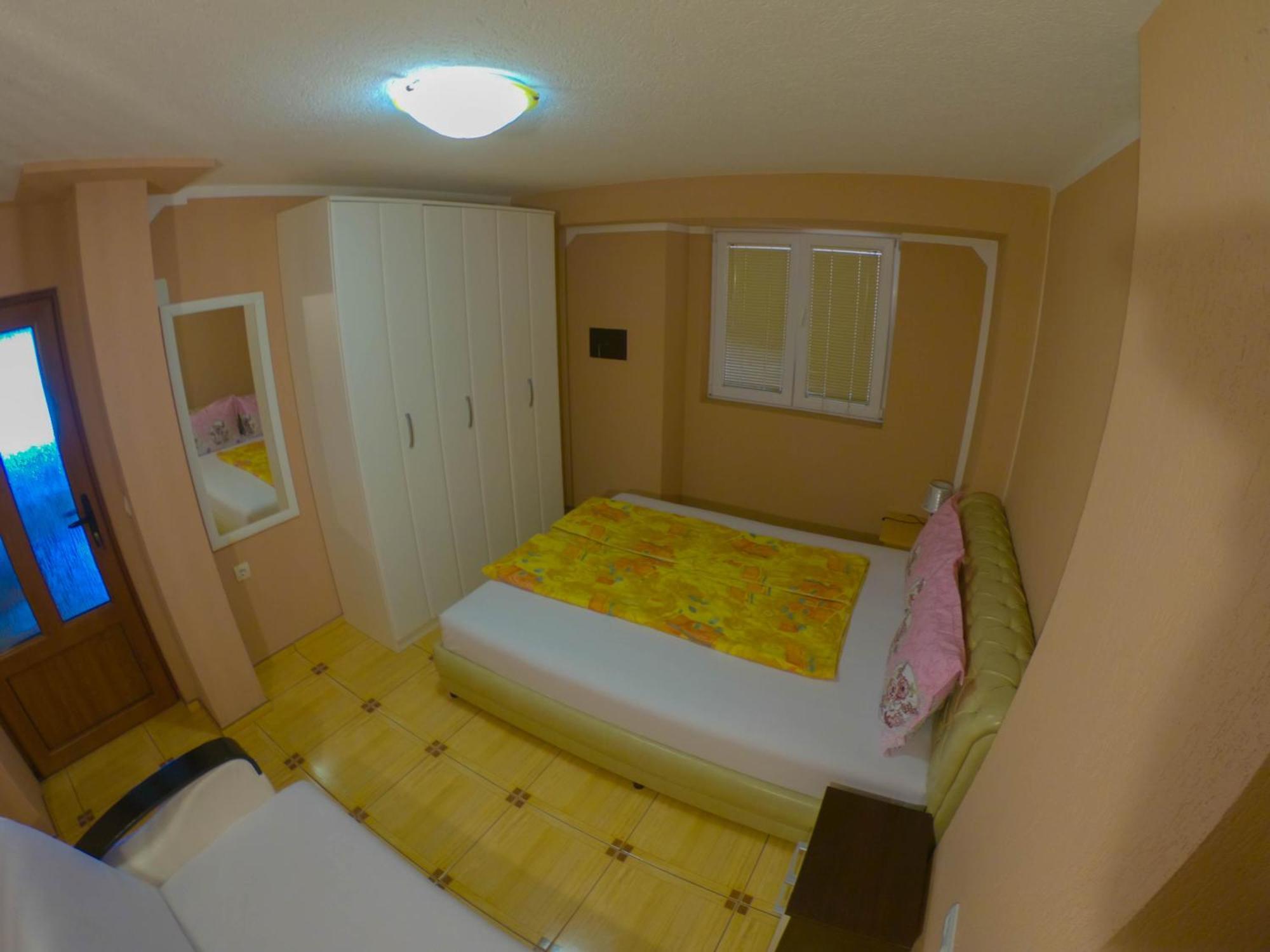 Porto Del Sole Apartments Tivat Kültér fotó