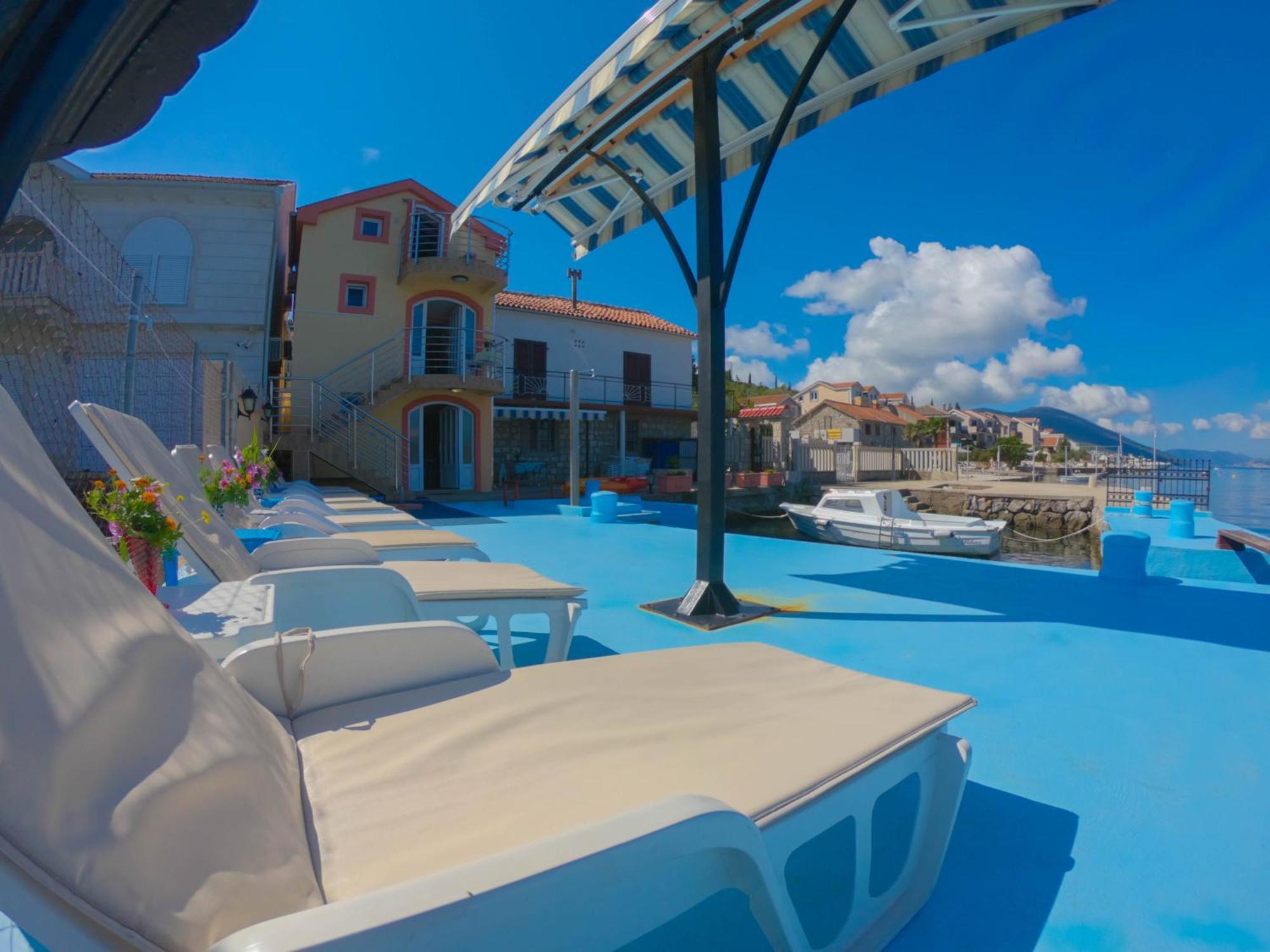 Porto Del Sole Apartments Tivat Kültér fotó