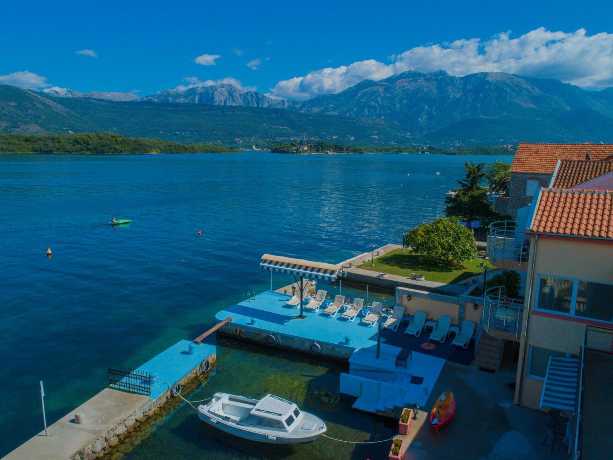 Porto Del Sole Apartments Tivat Kültér fotó